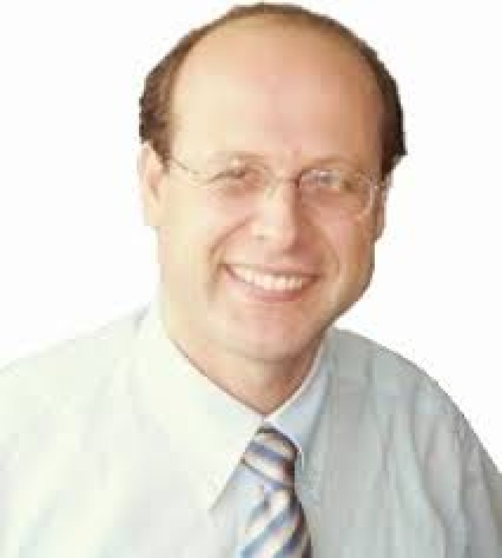 Yazar Resmi