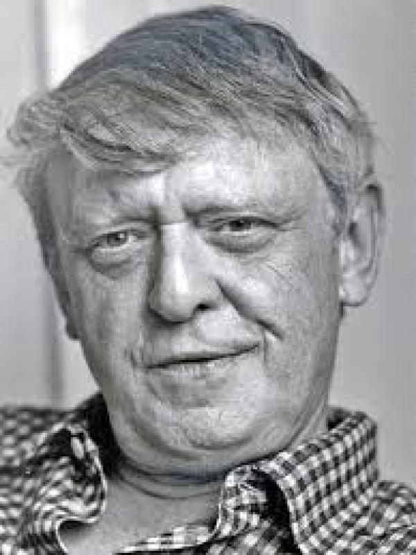 Yazar Resmi